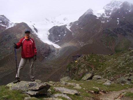 Ivanka a rifugio Larcher pod Cevedale a Zuffal Spitze.jpg