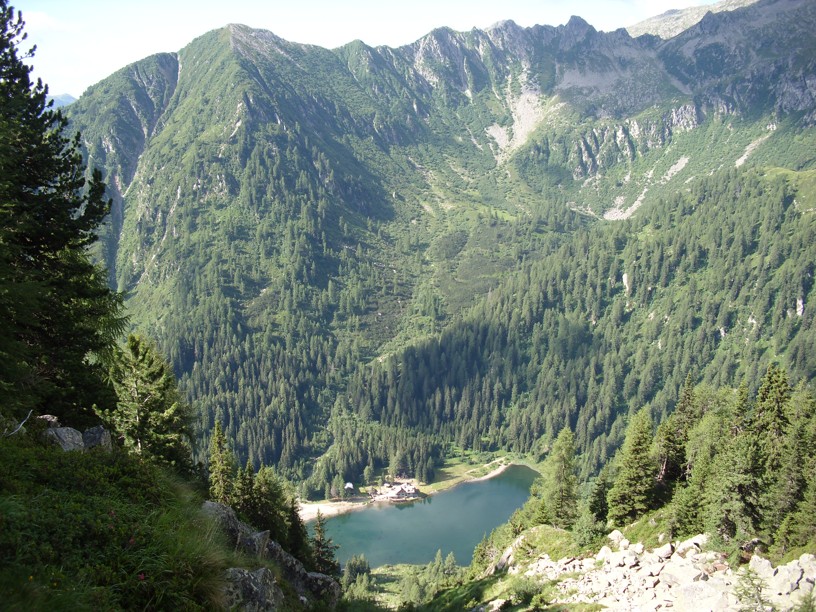 lago nambino